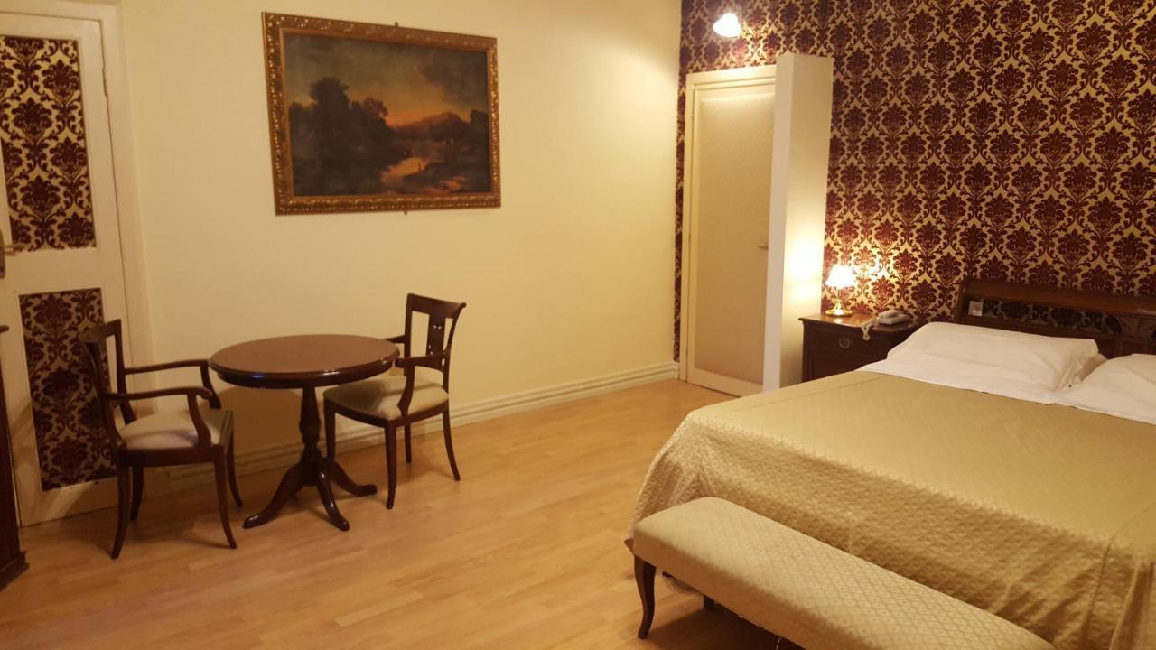 Hotel La Rosetta Perugia Exterior photo